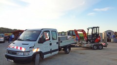 Pritsche mit Bagger